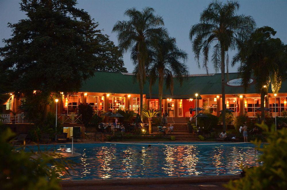 Iguazu Inn Hostel Puerto Iguazú Extérieur photo