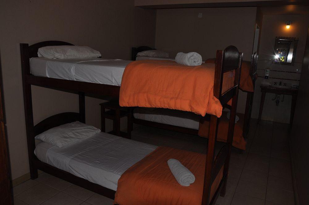 Iguazu Inn Hostel Puerto Iguazú Extérieur photo