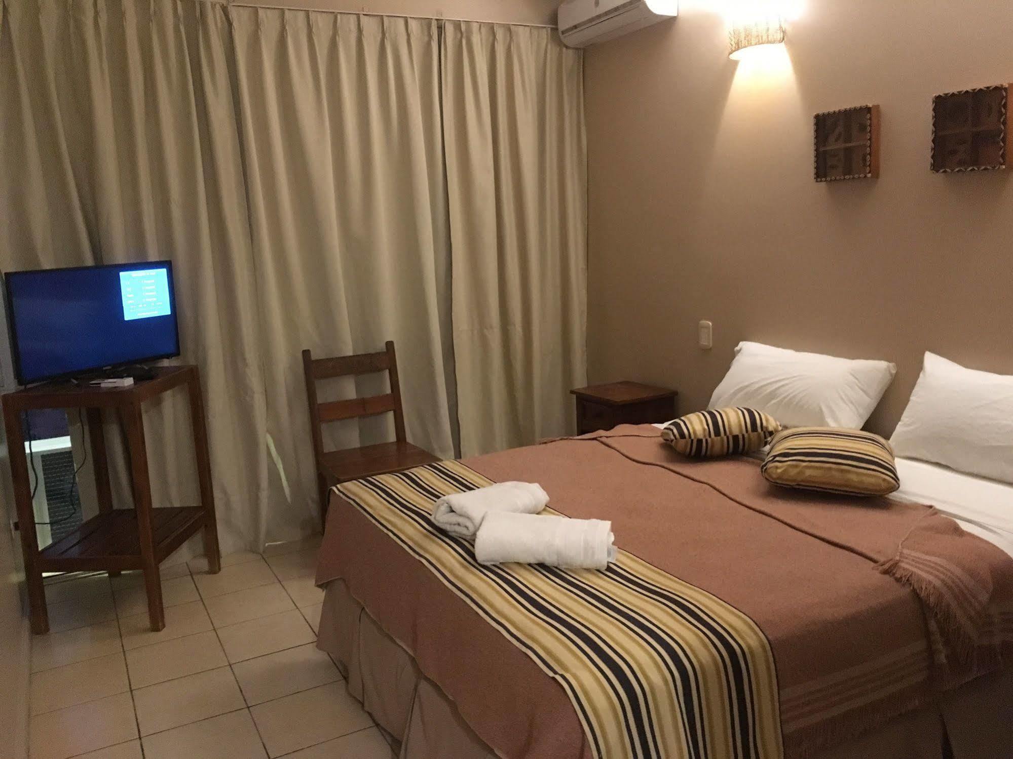 Iguazu Inn Hostel Puerto Iguazú Extérieur photo